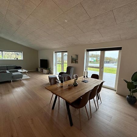 Moderne Nybygget Villa Холстебро Екстериор снимка